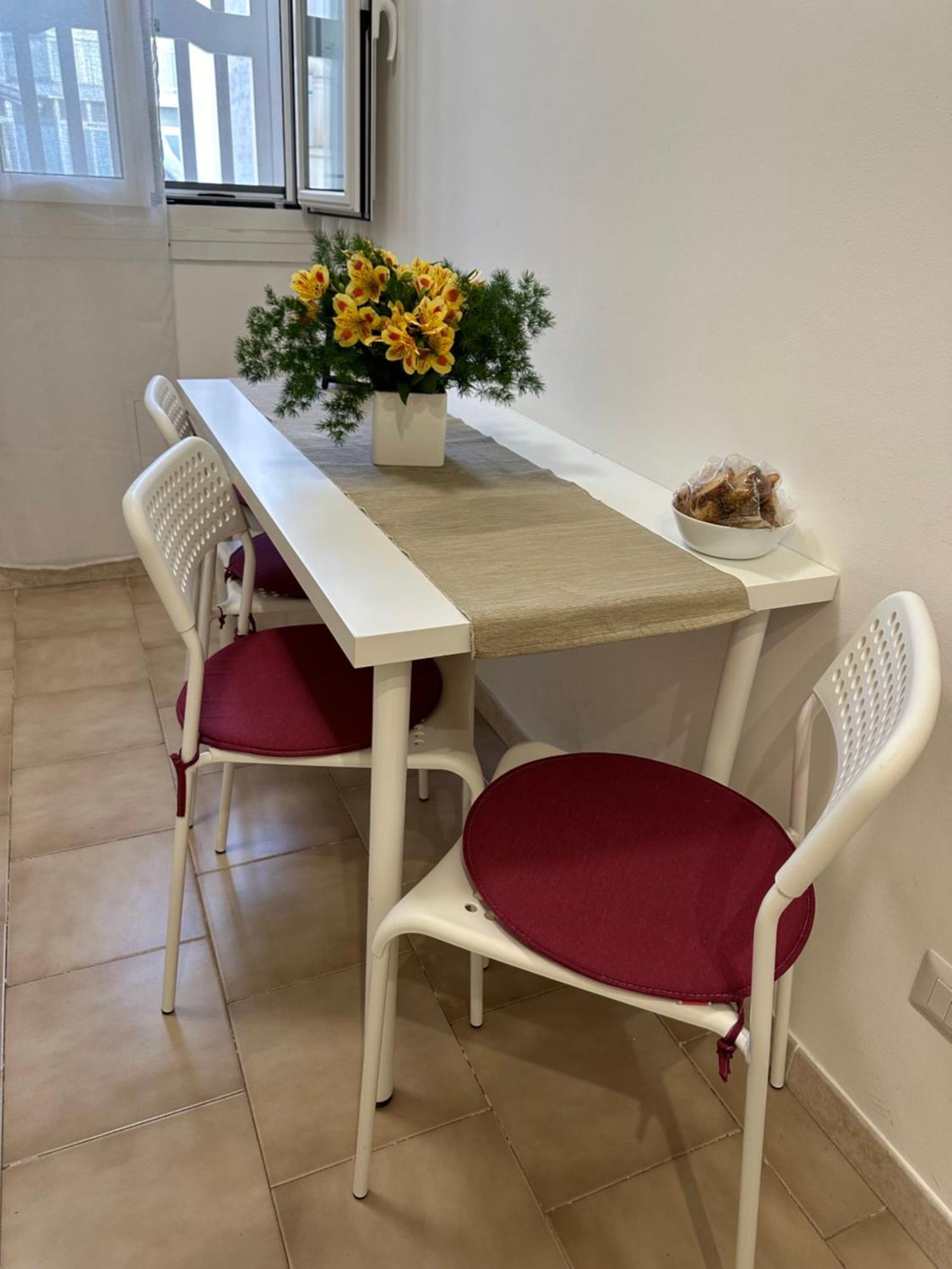 Rosas Guest House - La Cementina Bari Ngoại thất bức ảnh